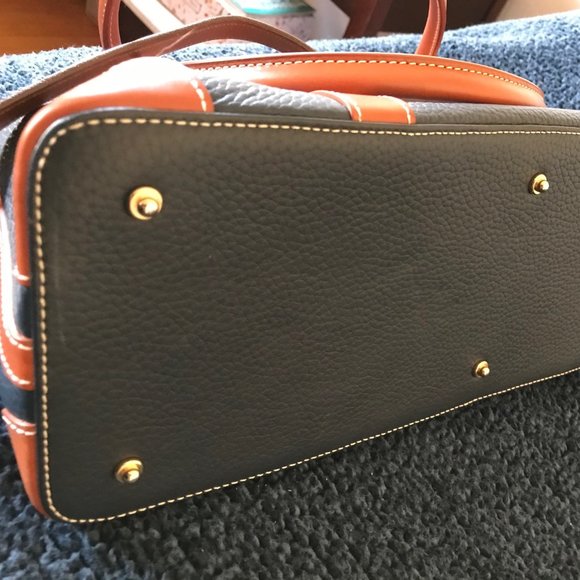 Dooney & Bourke Large Satchel - Picture 10 of 12